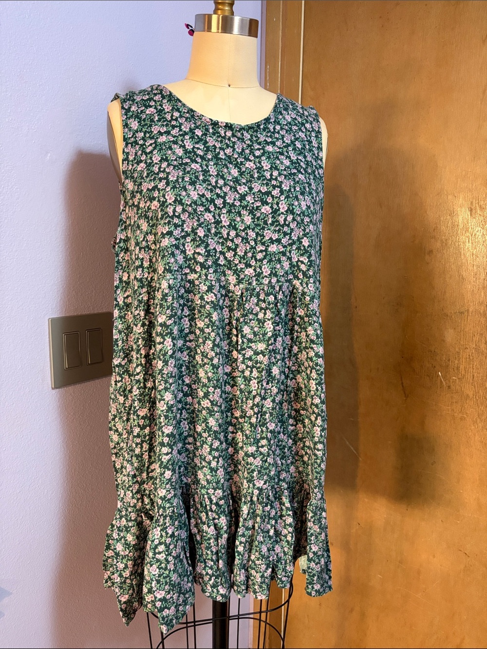 American Eagle Outfitters Green Floral Midi Dress - Picture 1 of 5